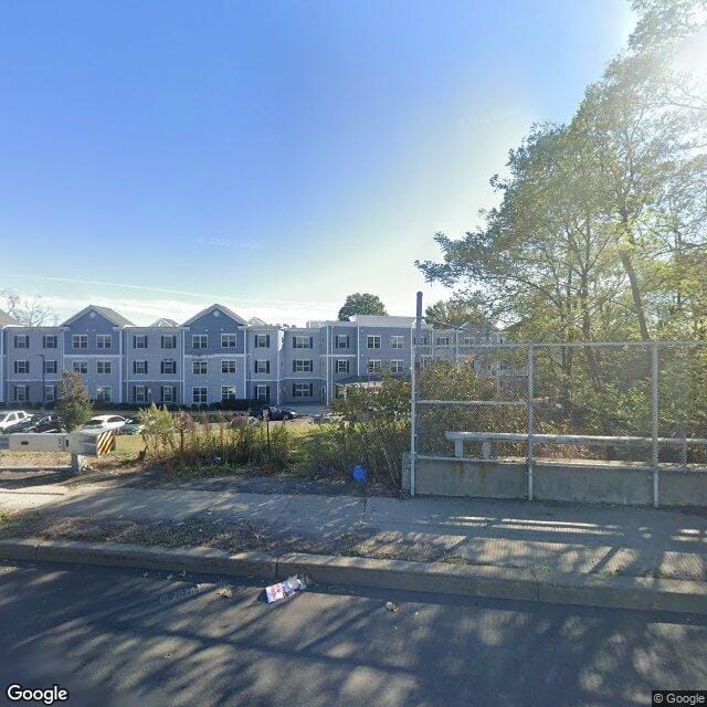 Photo of RED OAK MANOR. Affordable housing located at 2300 SOUTH BROAD STREET HAMILTON TWP, NJ 08610