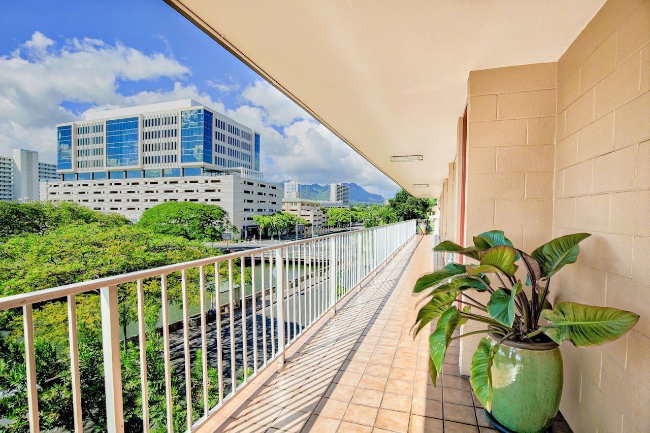 Photo of RIVER PAUAHI APARTMENTS. Affordable housing located at 1155 RIVER STREET HONOLULU, HI 96817