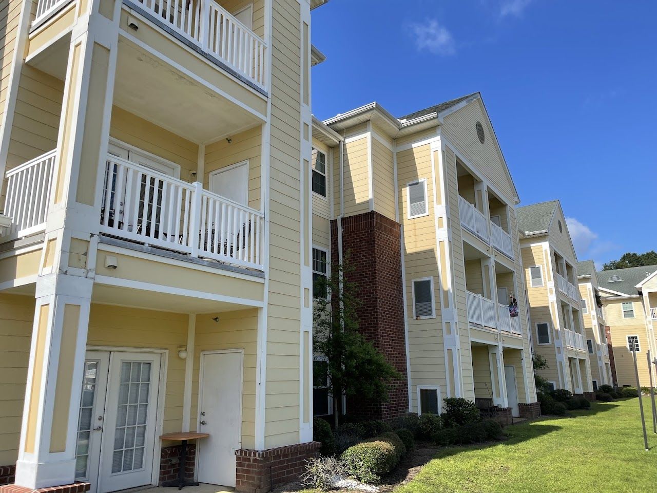 Photo of COTTONWOOD SENIOR APTS. Affordable housing located at 658 AZALEA RD MOBILE, AL 36609