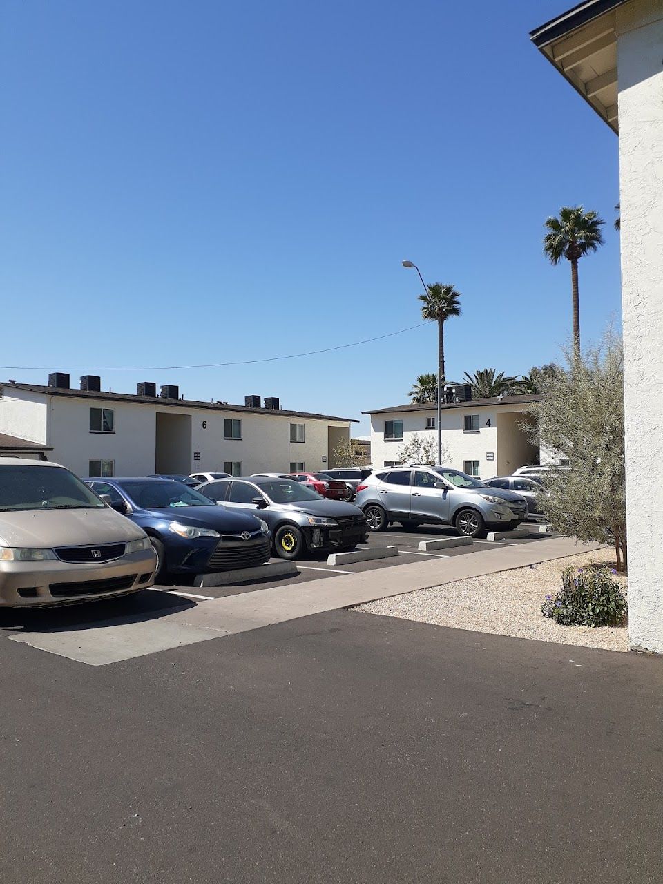 Photo of FRANMAR MANOR APARTMENTS. Affordable housing located at 3825 WEST MCDOWELL ROAD PHOENIX, AZ 85009