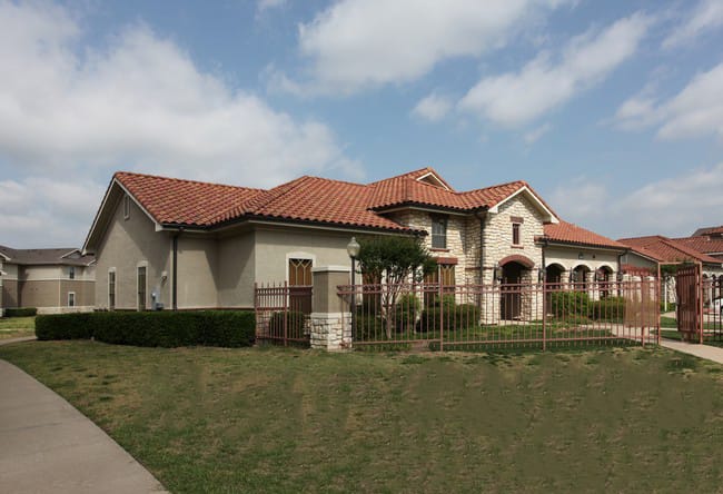 Photo of Rosemont of Lancaster at 1605 N Houston School Rd Lancaster, TX 75134