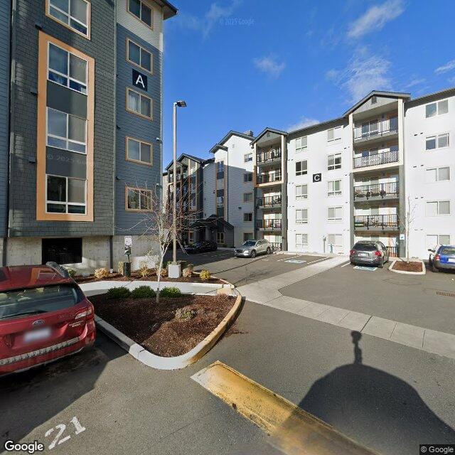 Photo of The Ravenswood Apartments. Affordable housing located at 16011 Admiralty Way Lynnwood, WA 98087