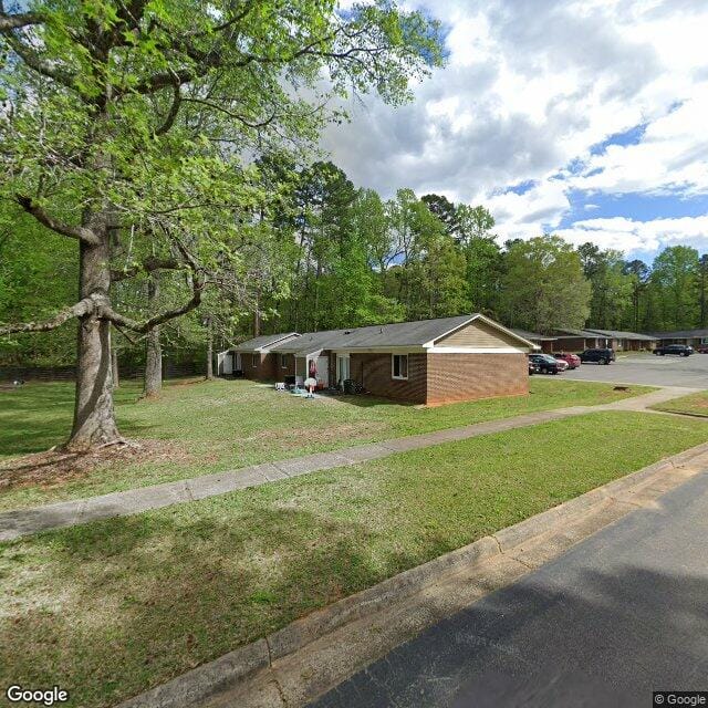 Photo of Coachwood Apartments. Affordable housing located at 200 Cheshire Dr Hillsborough, NC 27278