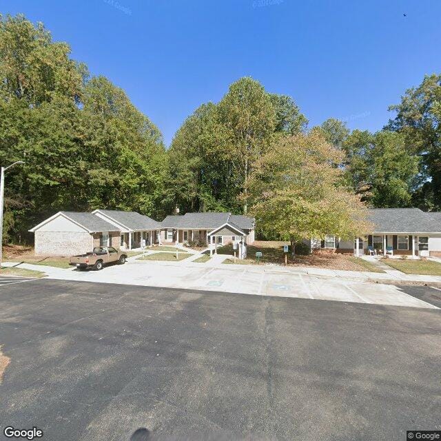 Photo of OAK FOREST APARTMENTS at 117 A OAK FOREST APARTMENTS DALLAS, NC 28034