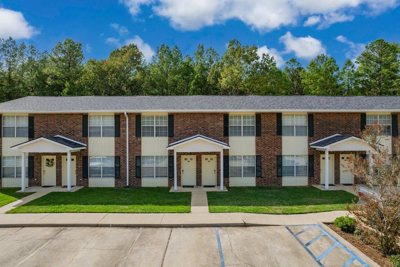 Photo of Magnolia Manor at 210 Fairgrounds Rd Natchitoches, LA 71457