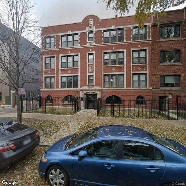 Photo of 936 W Sunnyside at 936 W Sunnyside Ave Chicago, IL 60640