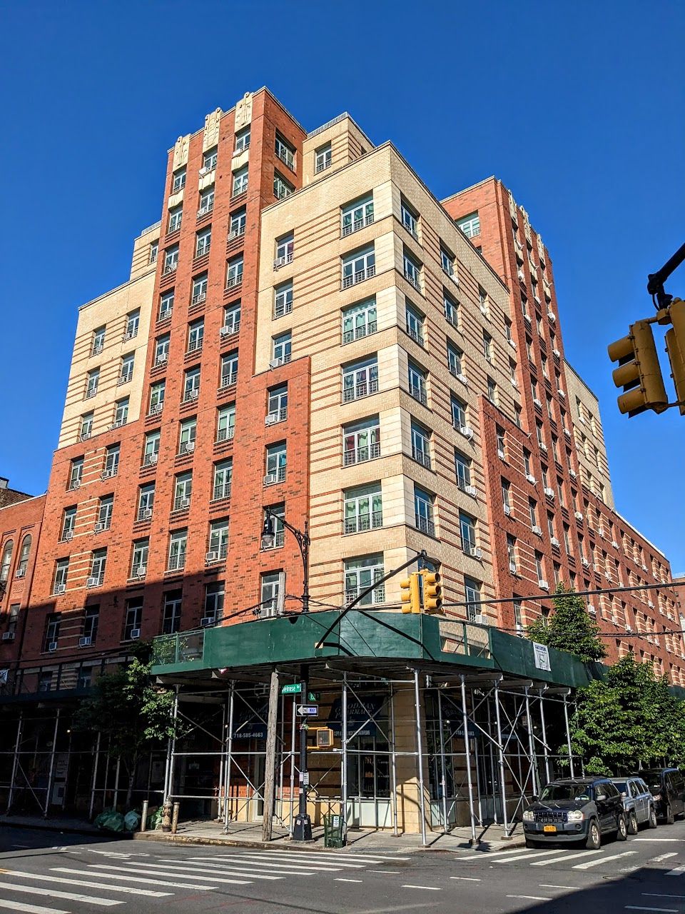 Photo of EL JARDIN DE SELINE APARTMENTS, LLC at 390 EAST 158TH STREET BRONX, NY 10451