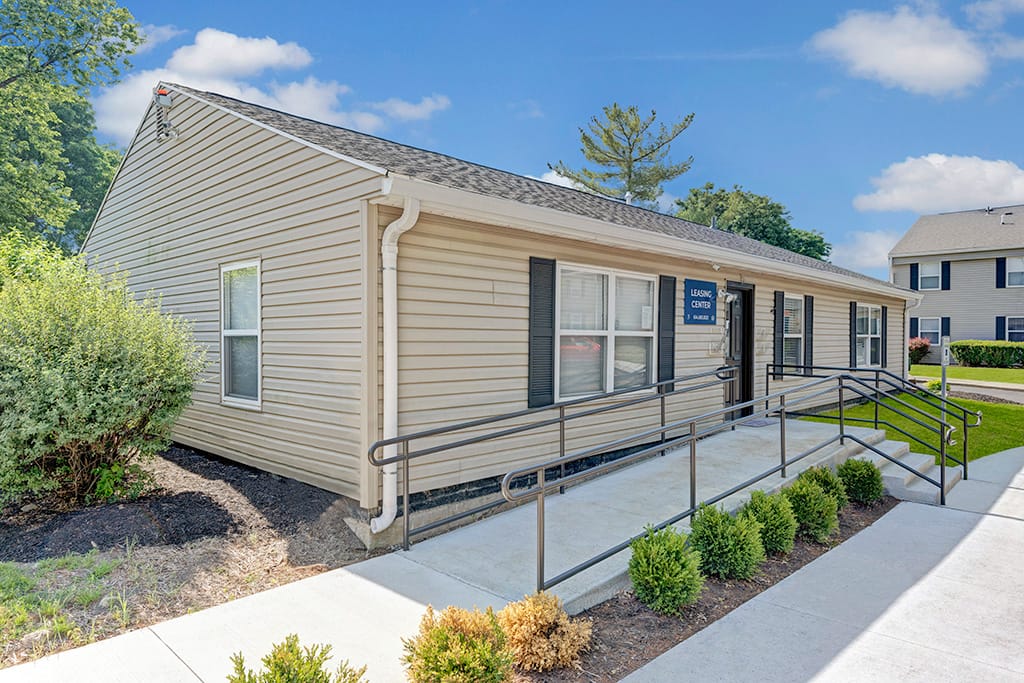 Photo of Amberly Square Apartments at 2730 Brandy Dr Columbus, OH 43232