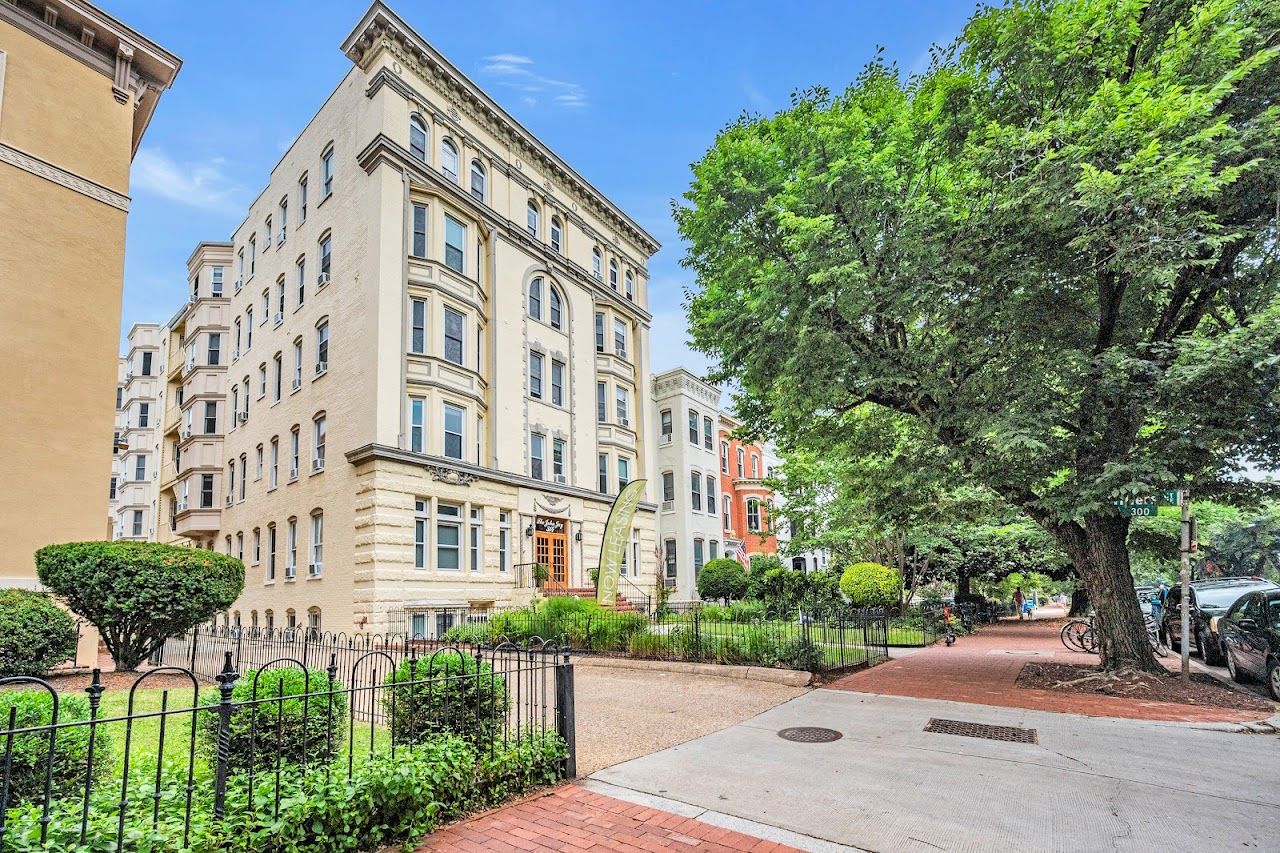 Photo of John Jay Apartments at 314 E Capitol St NE Washington, DC 20003