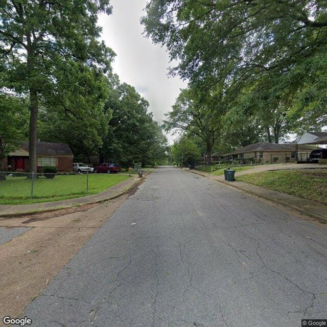 Photo of PAULLUS AVENUE SFD at 1378 PAULLUS AVE MEMPHIS, TN 38127