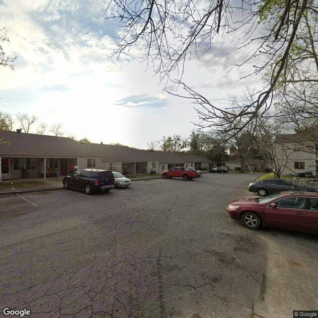 Photo of ROBINWOOD APTS at 175 ROBINWOOD DR ALEXANDER CITY, AL 35010