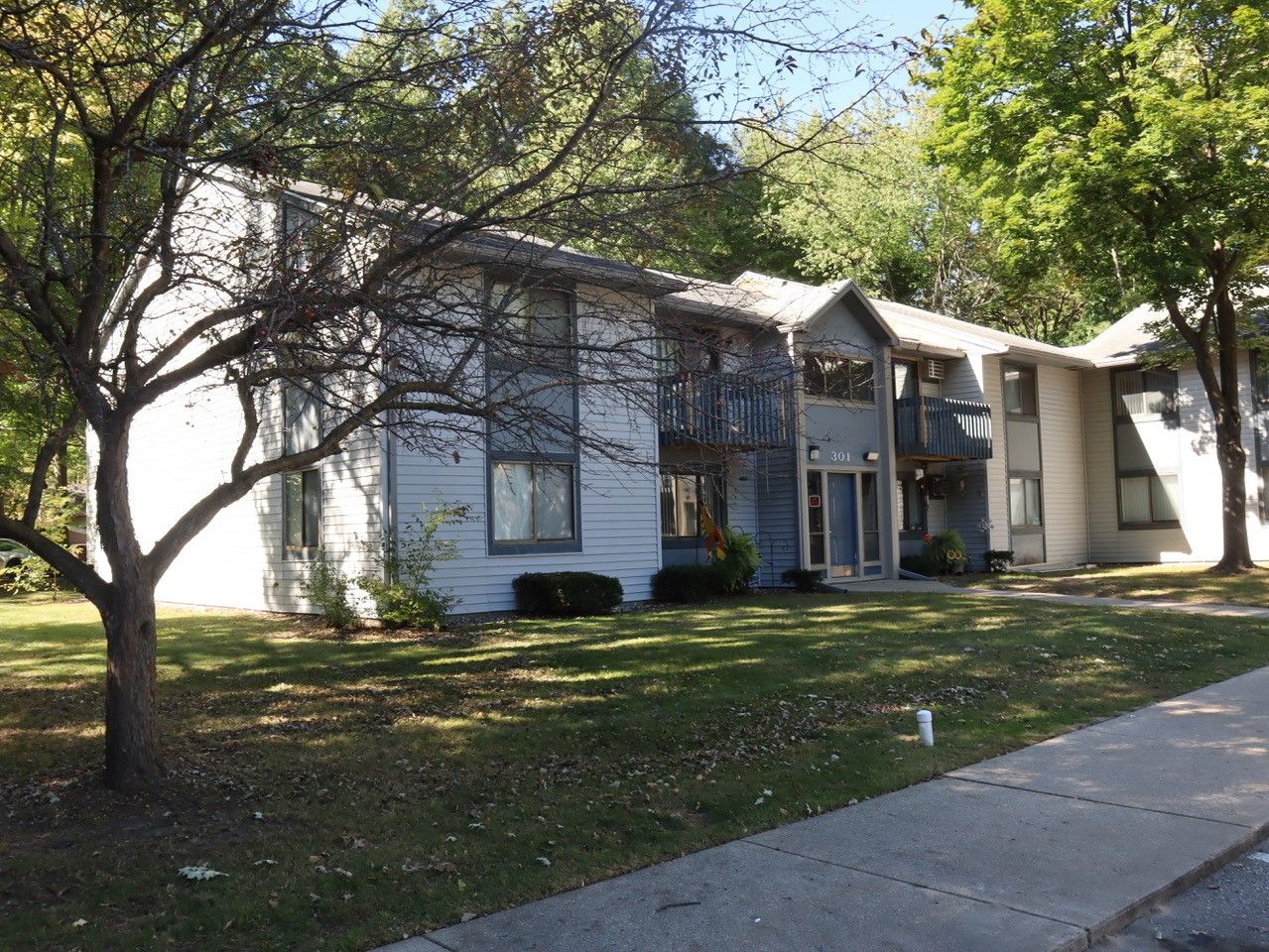 Photo of Beech Trail Apartments at 301-311 Coke Dr Montrose, MI 48457