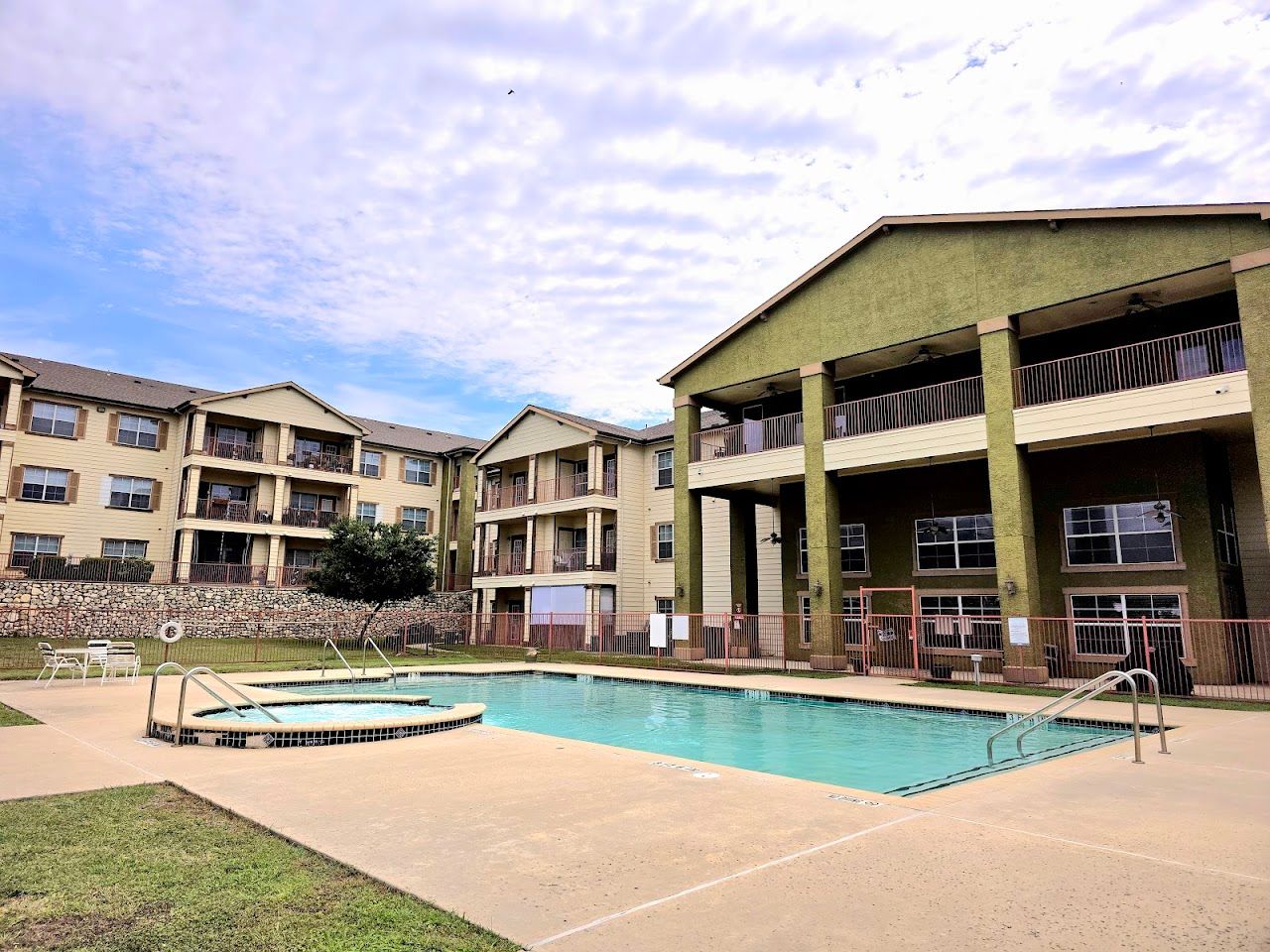 Photo of Midcrown Pavilion at 5414 Midcrown Dr San Antonio, TX 78218