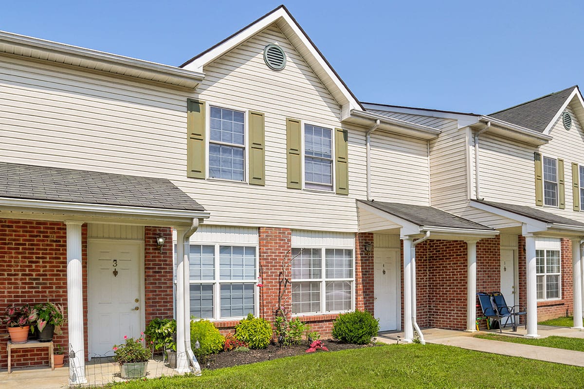 Photo of ARLINGTON GREENE. Affordable housing located at ARLINGTON GREENE LONDON, KY 40755