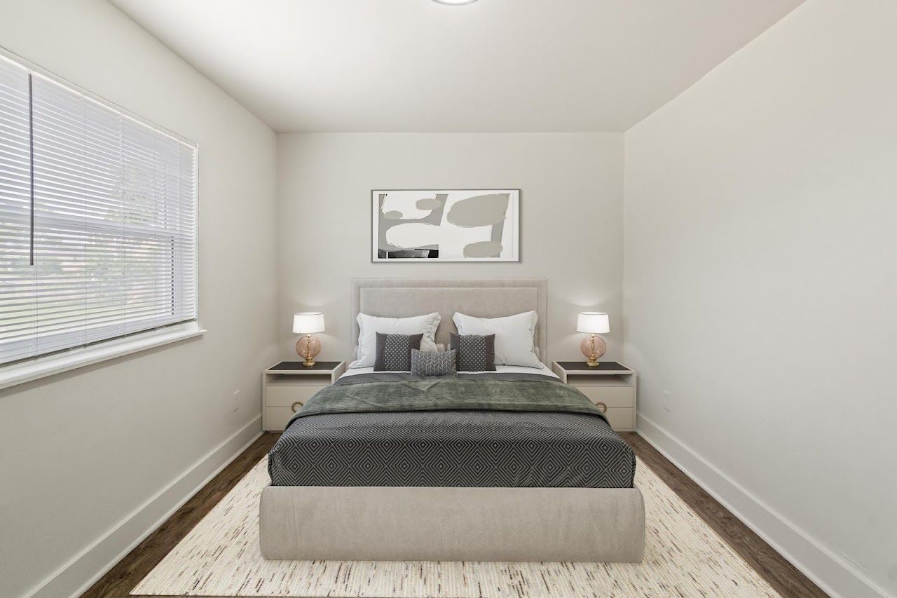 Photo of Greenway Trail Apartments at 7851 Bandero Dr Saint Louis, MO 63111