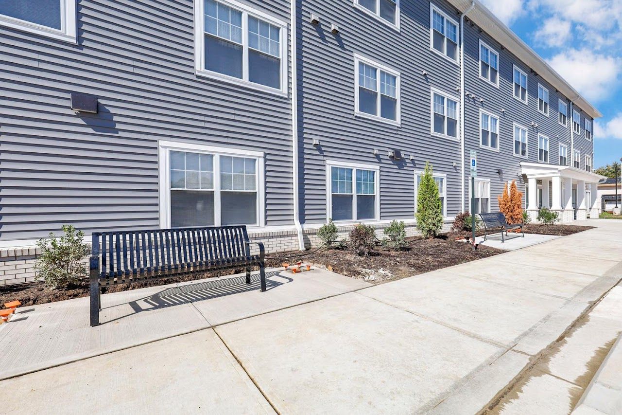 Photo of LOCKBOURNE GREENE at 1840 LOCKBOUNE ROAD COLUMBUS, OH 43207