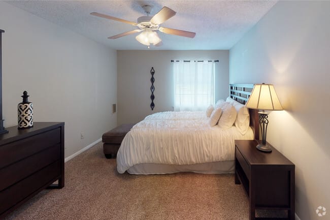 Photo of The Willows. Affordable housing located at 3565 Lorna Rd Hoover, AL 35216