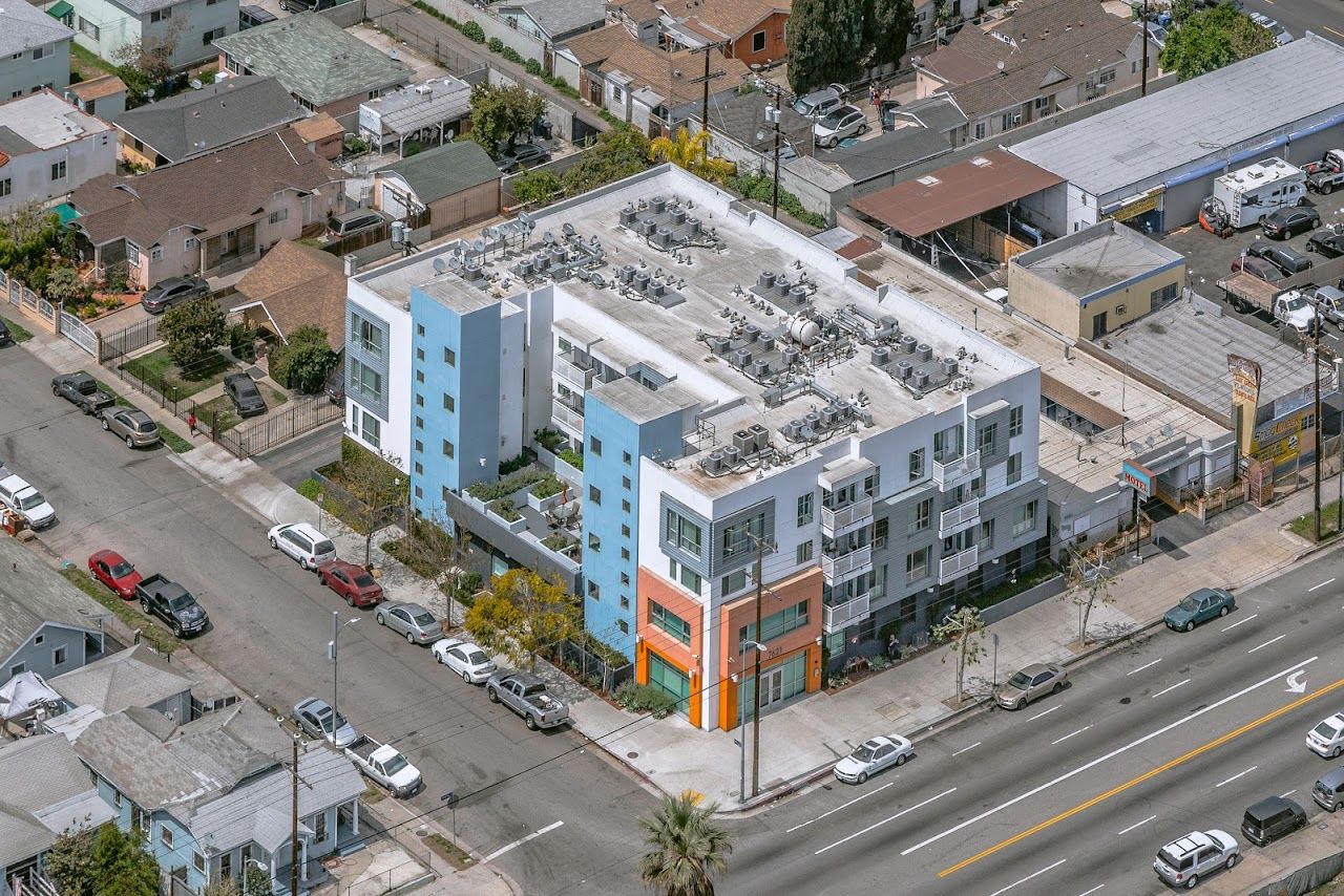 Photo of FIGUEROA SENIOR HOUSING. Affordable housing located at 7621 S FIGUEROA ST LOS ANGELES, CA 90003