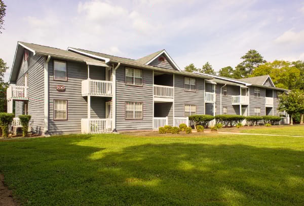 Photo of 811 Chickamauga Ave. Affordable housing located at 811 Chickamauga Ave Rossville, GA 30741