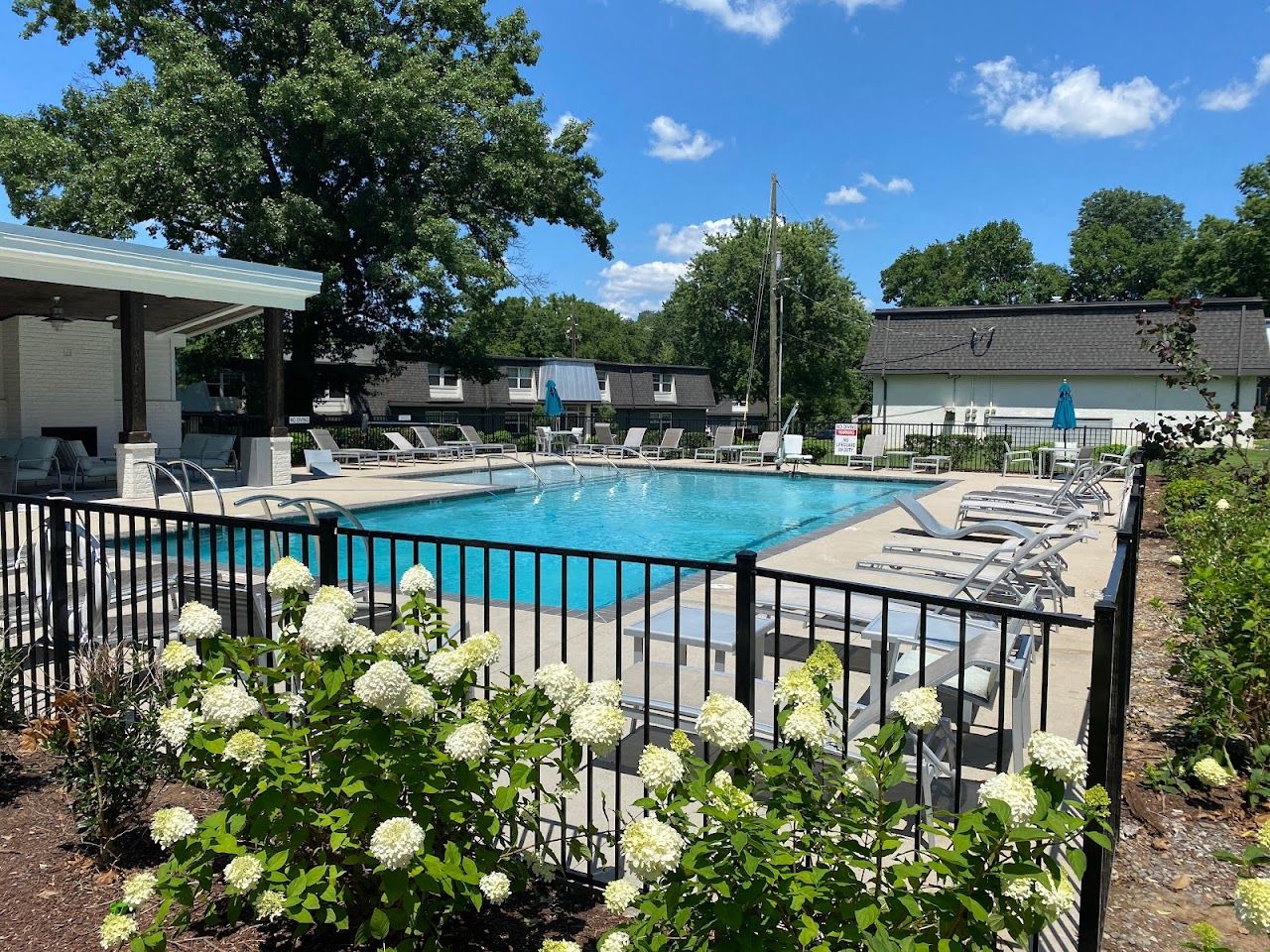 Photo of GREENWOOD DUPLEXES at GREENWOOD CT & GREENWOOD CIR NASHVILLE, TN 