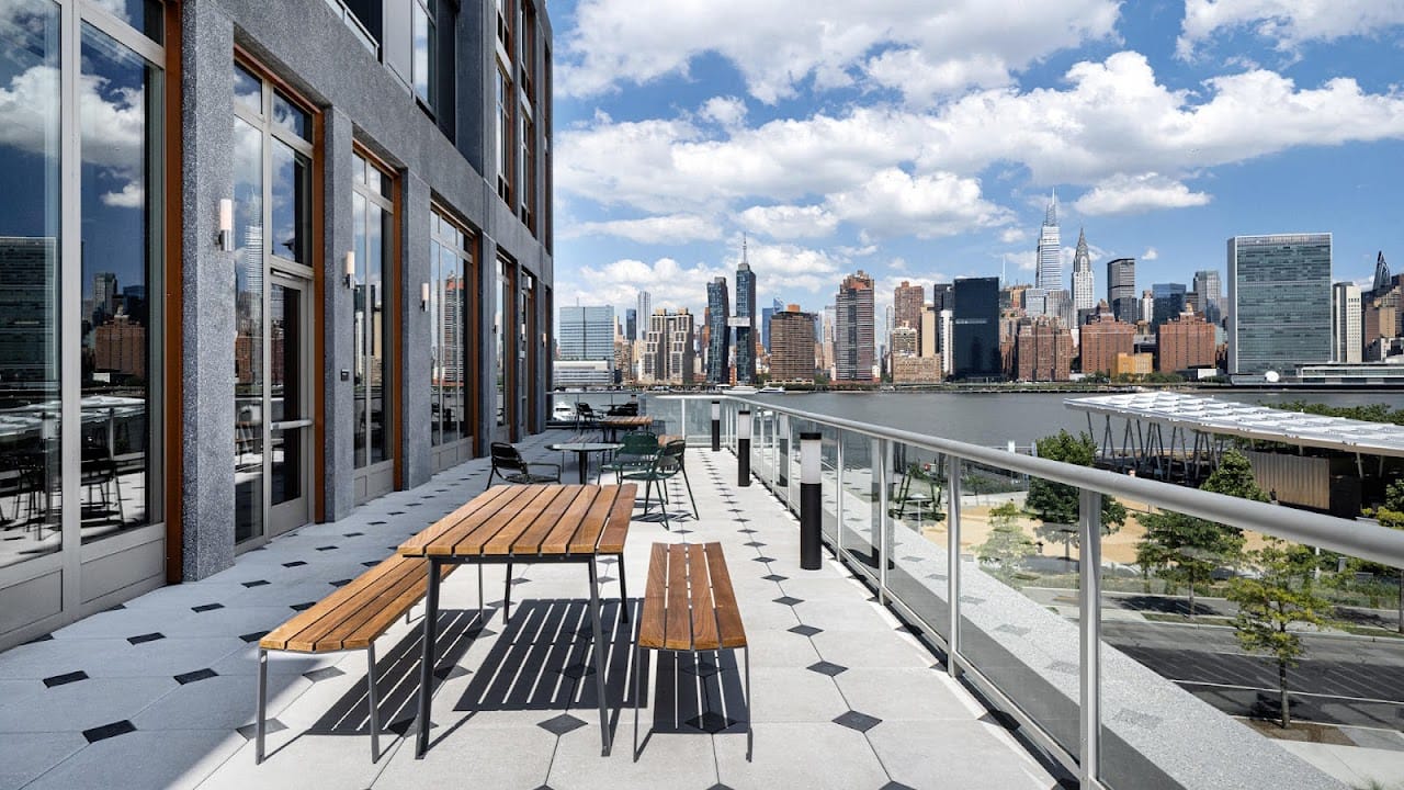 Photo of 5241 CENTER BLVD (HUNTERS POINT SOUTH - SOUTH TOWER) at 5241 CENTER BLVD LONG ISLAND CITY, NY 11101