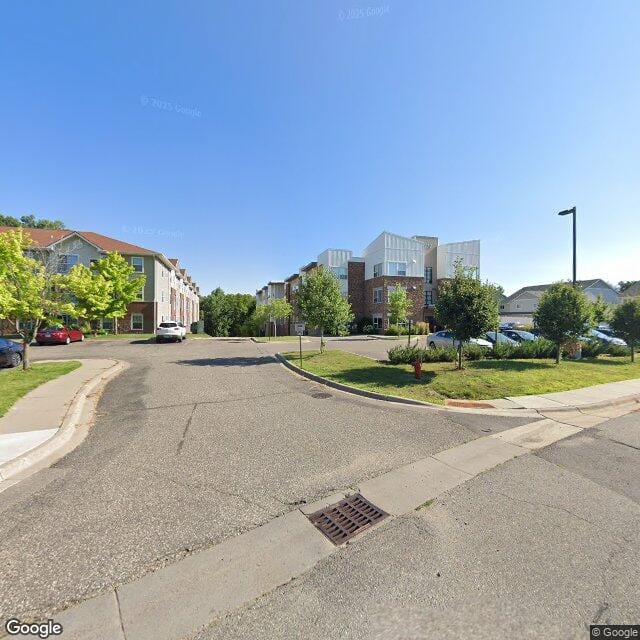 Photo of WILLOW RIDGE EAST, LIMITED PARTNERSHIP. Affordable housing located at 1277 COUNTY ROAD D CIRCLE E VADNAIS HEIGHTS, MN 55109