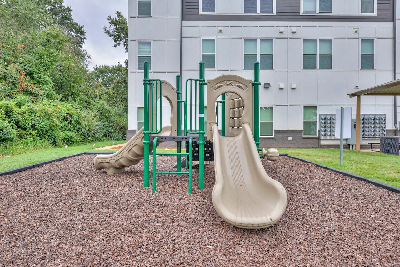 Photo of KINGSPARK COMMONS at 2662 DR CARVER ROAD CHARLOTTE, NC 28208