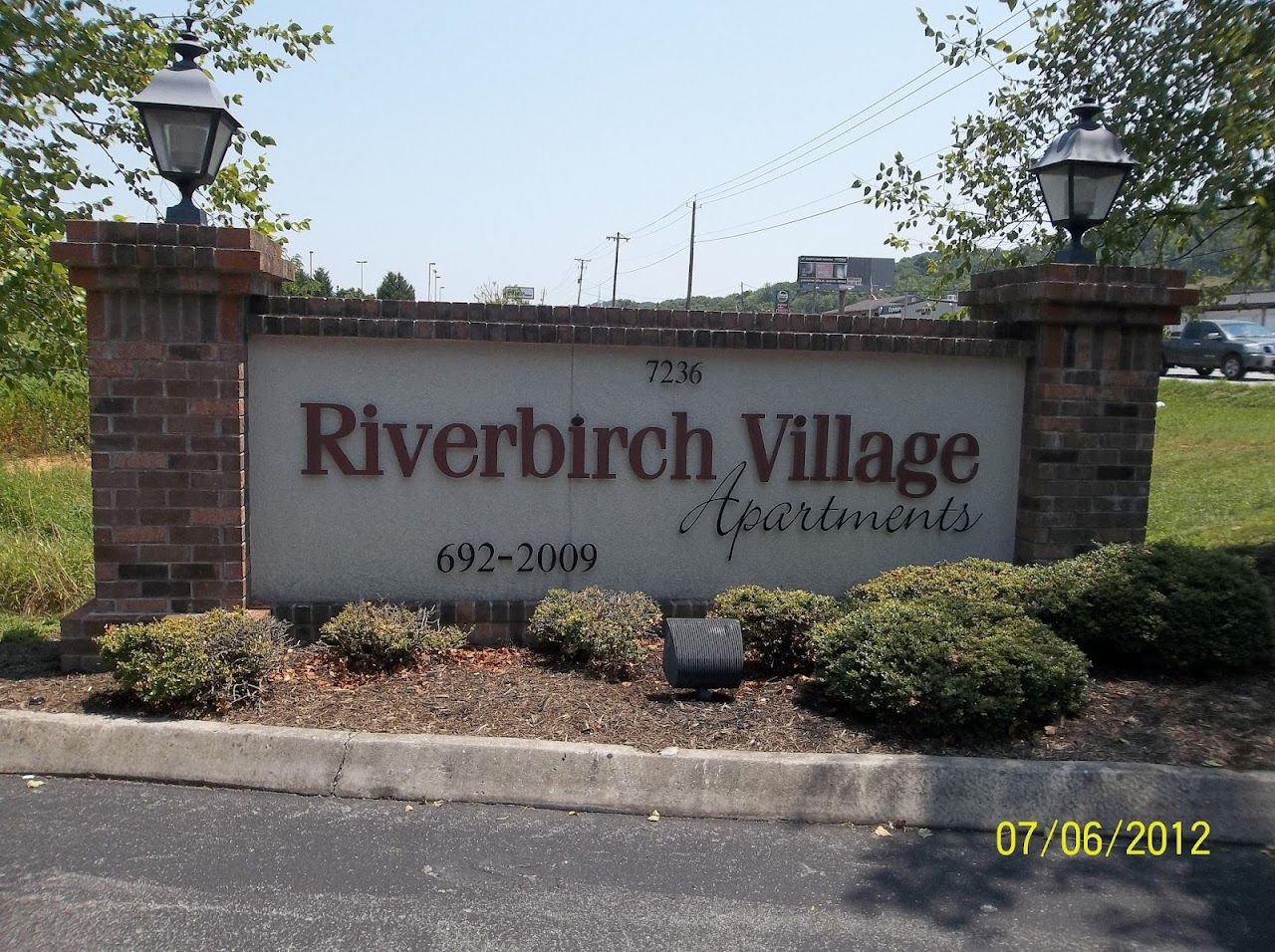 Photo of RIVERBIRCH VALLEY APTS at 6924 MARY SHARP WAY KNOXVILLE, TN 37931