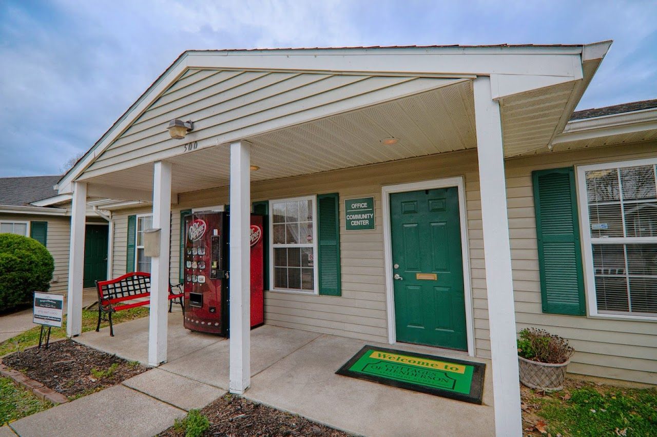 Photo of COTTAGES OF HENDERSON. Affordable housing located at ARBOR DR. HENDERSON, KY 42420