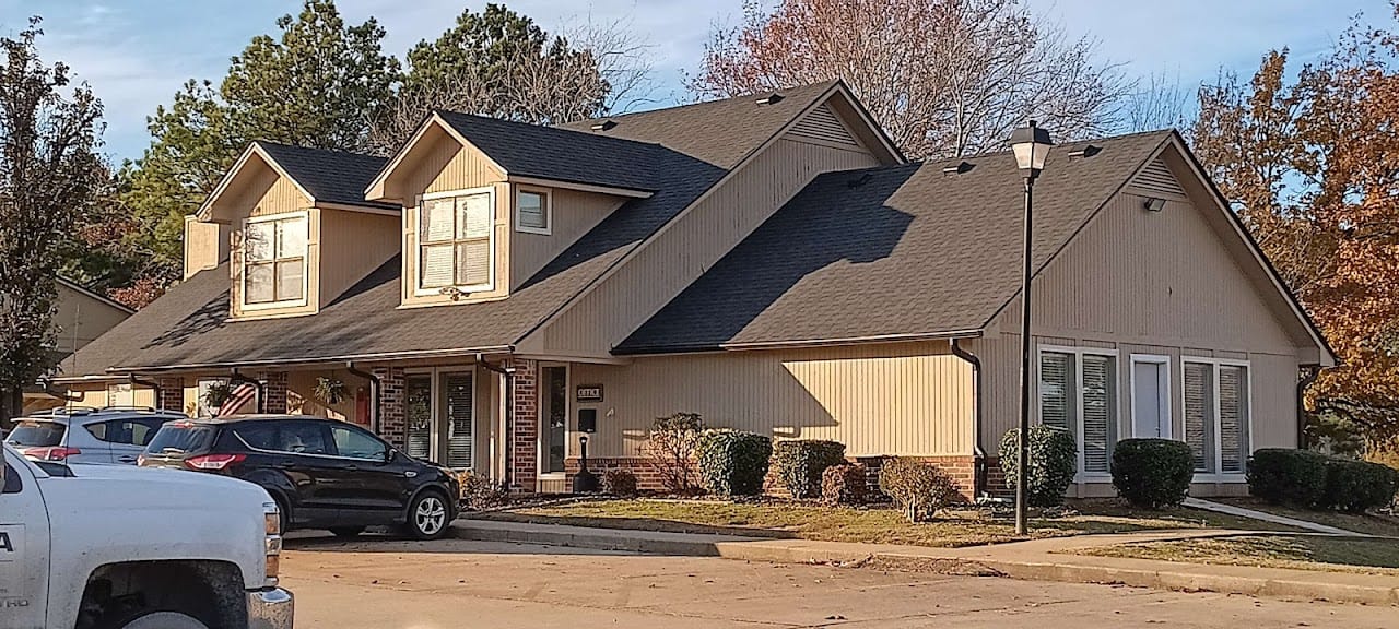 Photo of MEADOW LAKE APTS PHASE I at 400 MEADOW LAKE CIR SEARCY, AR 72143