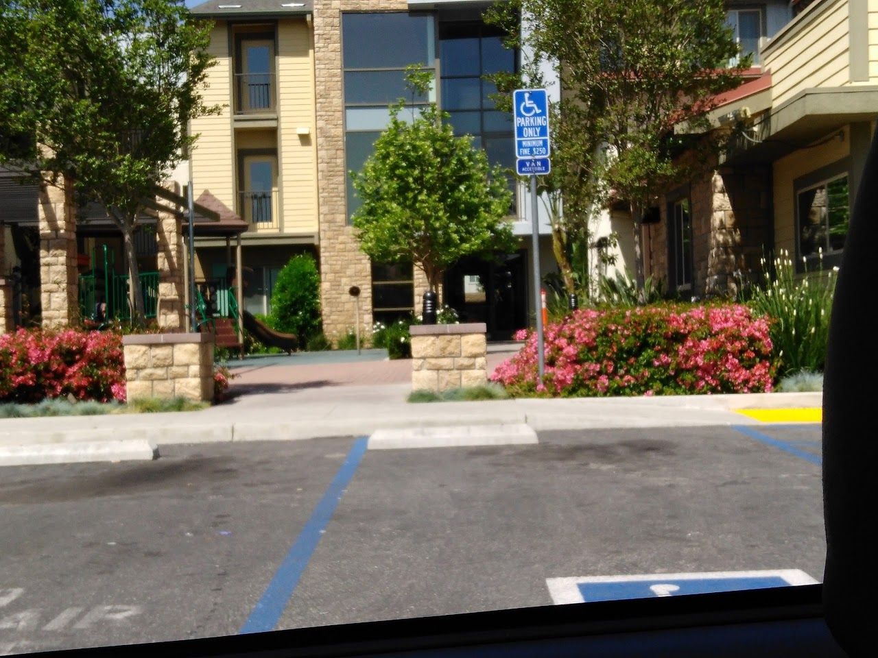 Photo of PARK PLACE APTS. Affordable housing located at 12225 ATLANTIC AVE LYNWOOD, CA 90262