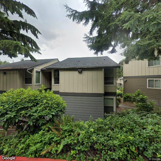 Photo of MINE HILL APARTMENTS at 245 SW CLARK ST ISSAQUAH, WA 98027