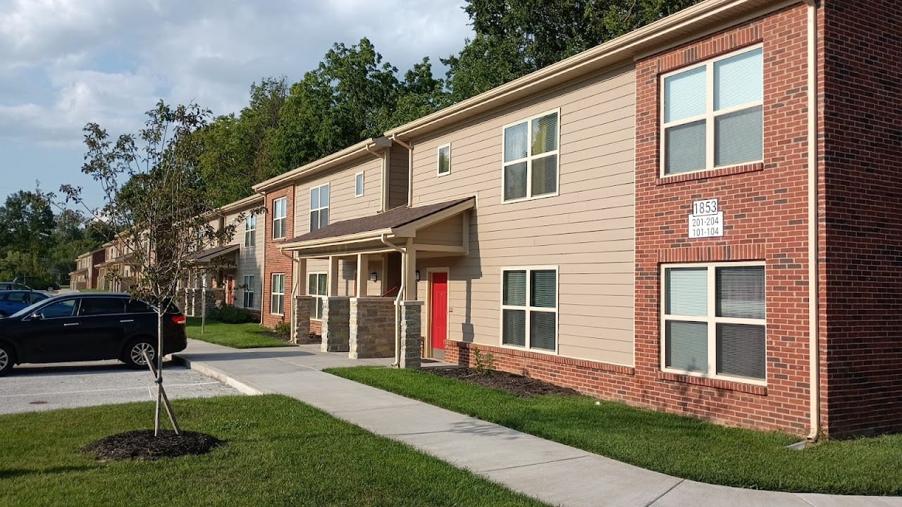 Photo of STONEWALL TERRACE at 1810, 1820, 1853, 1865, 1877 HILL RISE DRIVE LEXINGTON, KY 40504