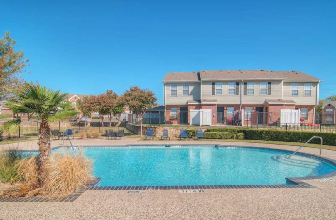 Photo of The Meridian at 4450 Marine Creek Pky Fort Worth, TX 76106