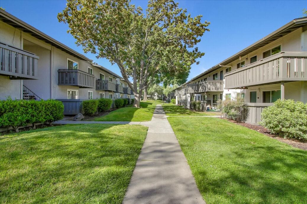 Photo of THORNBRIDGE APTS. Affordable housing located at 5150 MONTEREY HWY SAN JOSE, CA 95111