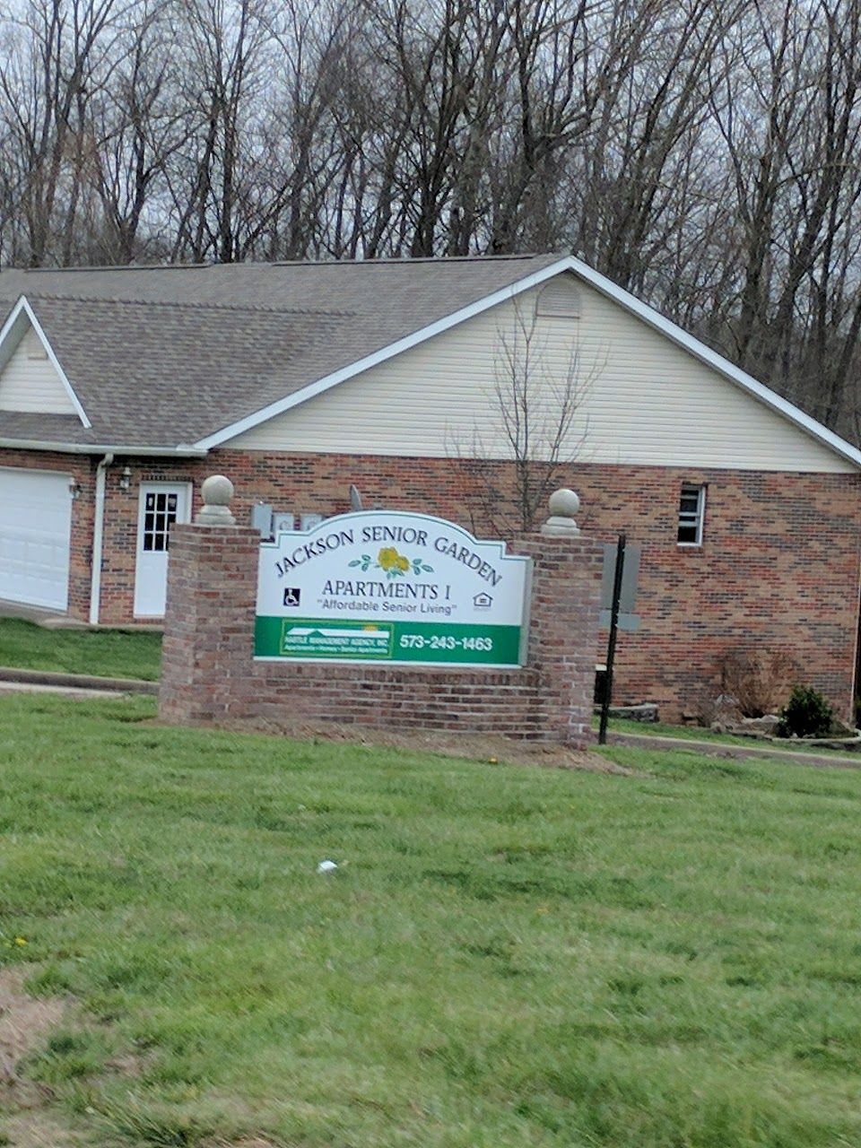 Photo of JACKSON SENIOR GARDENS. Affordable housing located at 2775 E MAIN ST JACKSON, MO 63755