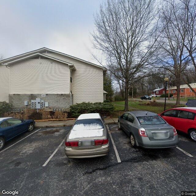 Photo of FLENNIKEN SQUARE APTS at 512 FLENNWOOD WAY KNOXVILLE, TN 37920