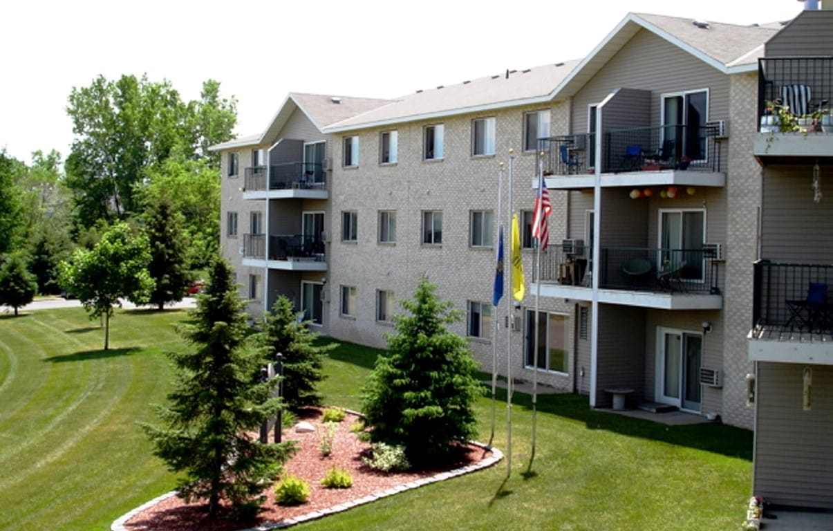 Photo of CEDAR RIDGE APARTMENTS. Affordable housing located at 1401 NAMEKEGON AVENUE HUDSON, WI 54016