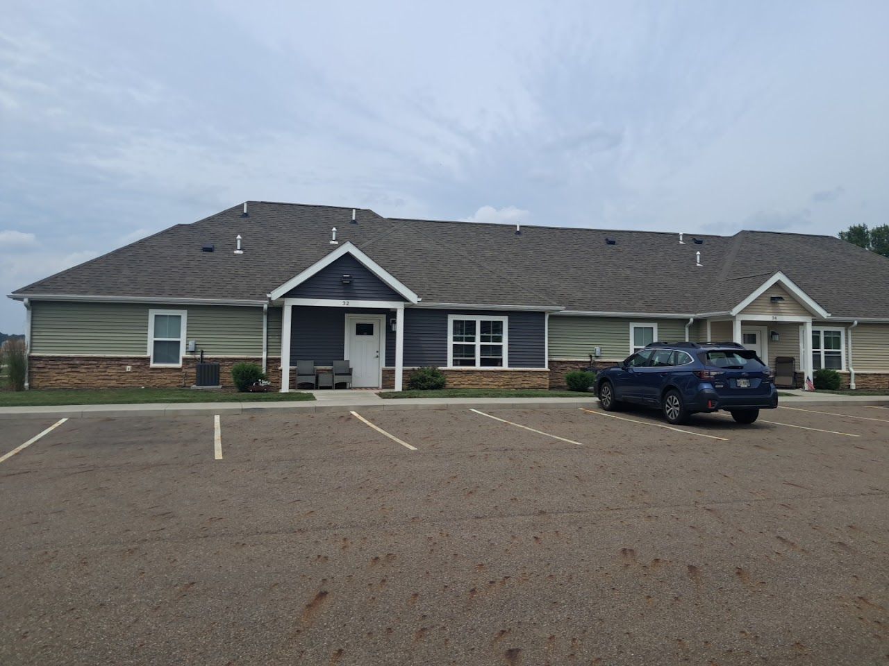 Photo of HOPE SENIOR VILLAGE. Affordable housing located at 100 ORCHARD STREET EAST CANTON, OH 44730