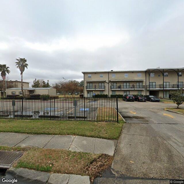 Photo of HUDSON SQUARE APARTMENTS at 10210 AVENUE L BATON ROUGE, LA 70807