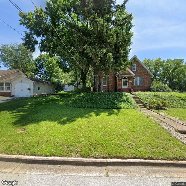 Photo of EAST RIDGE APTS. Affordable housing located at 1230 HEDGE AVE ST CLAIR, MO 63077