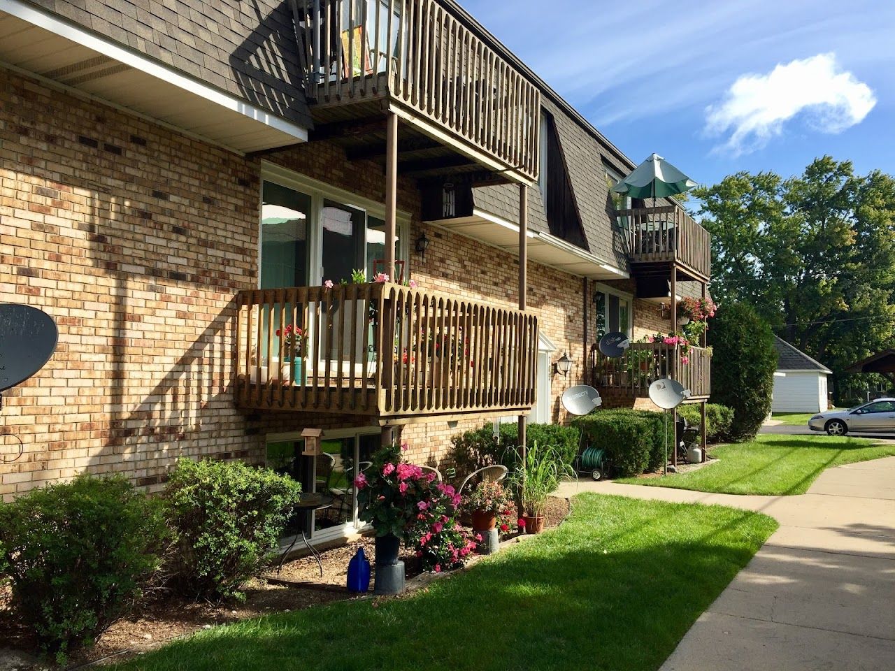 Photo of SHARON ANN APARTMENTS. Affordable housing located at 533 MAIN STREET CHELSEA, MI 48118