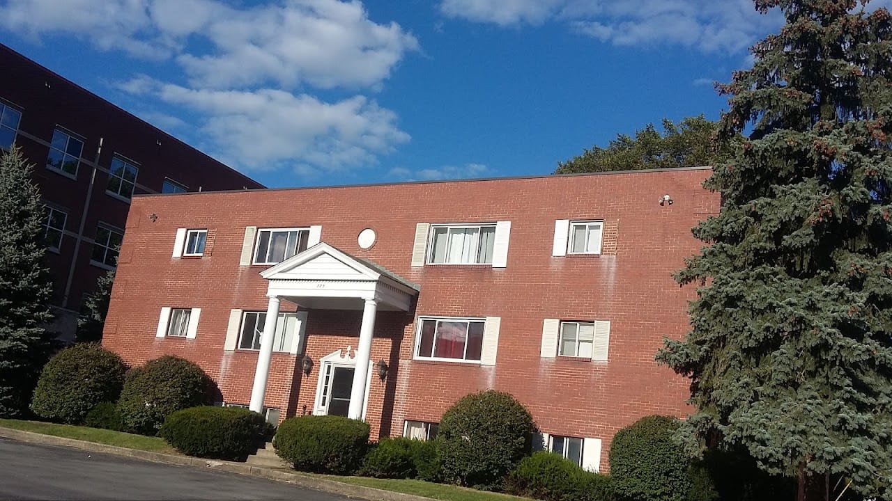 Photo of Hershman Landing and Manor. Affordable housing located at 4000 Hershman Vlg Morgantown, WV 26505