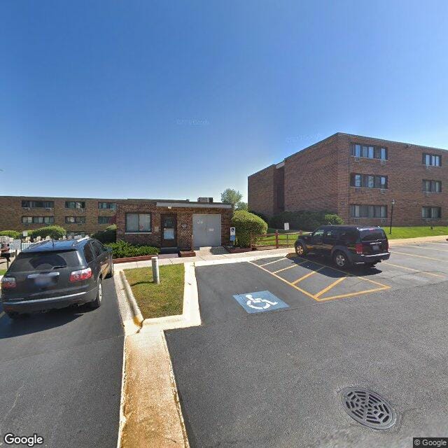 Photo of KINGS COURT APTS. Affordable housing located at 2801 W GRANDVILLE AVE WAUKEGAN, IL 60085