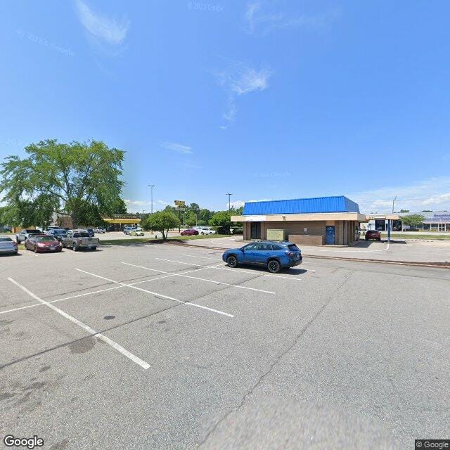 Photo of Oceanside Tower at 2 28th St Newport News, VA 23607