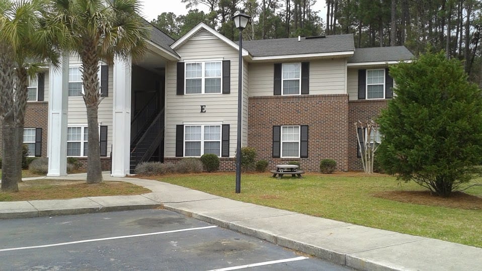 Photo of HICKORY KNOLL. Affordable housing located at 2800 CHURCH ST GEORGETOWN, SC 29440