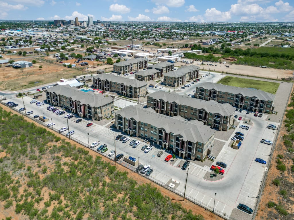 Photo of PALLADIUM AT WEST FRANCIS at 1707 W FRANCIS MIDLAND, TX 79701