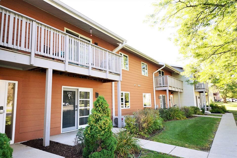 Photo of PHEASANT RIDGE APARTMENTS at 2617 - 2621 PHEASANT RIDGE TRAIL MADISON, WI 53713