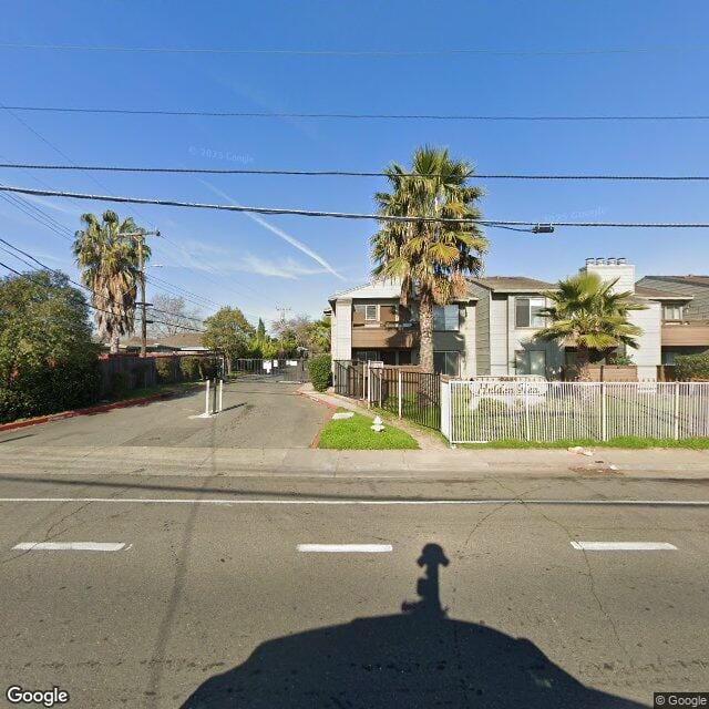 Photo of Hidden Glen Apartments at 2441 Edison Ave Sacramento, CA 95821