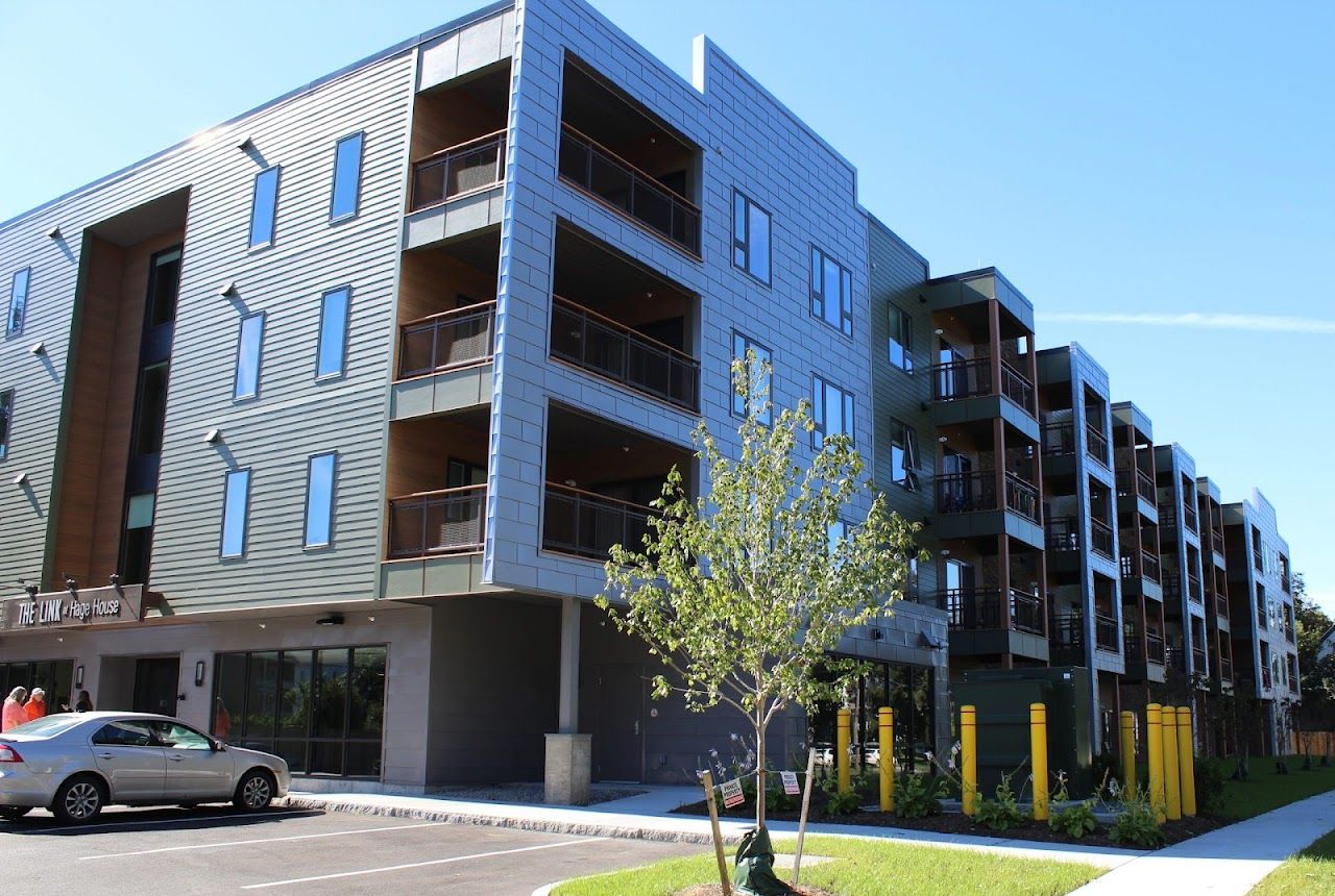 Photo of LINK AT SUNSET. Affordable housing located at 2507-2513 SUNSET AVE. UTICA, NY 13502